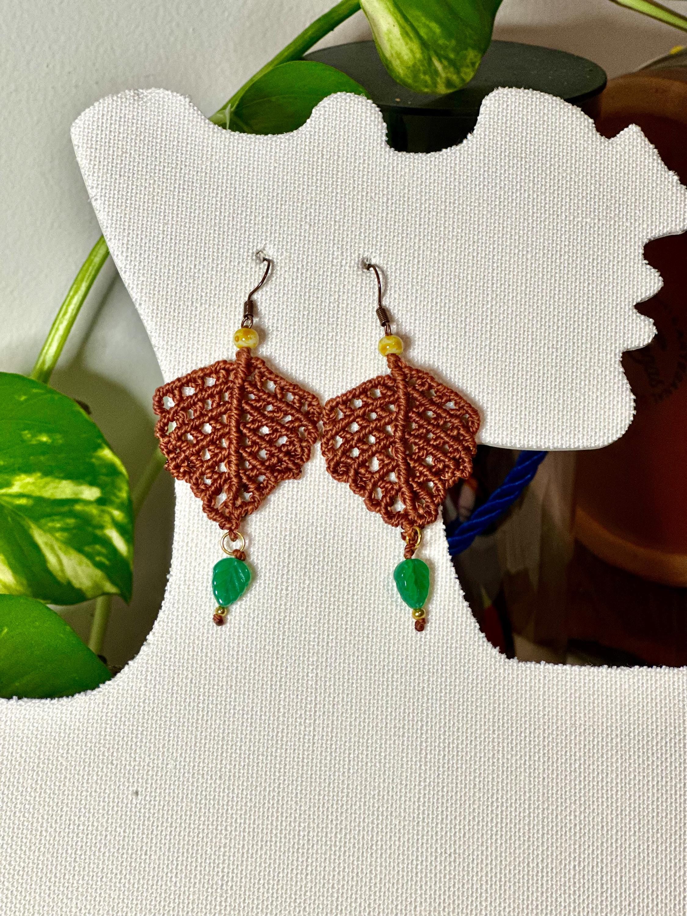 Macrame earrings, handmade earrings, leaves earrings.