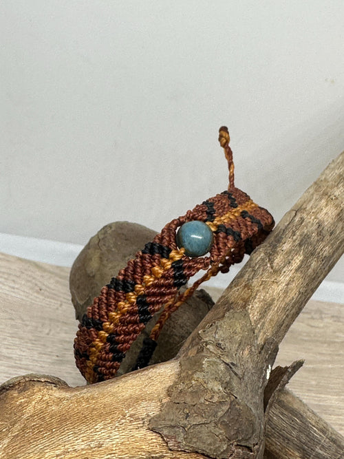 Adjustable Closure Wristlet bracelet, macrame bracelet